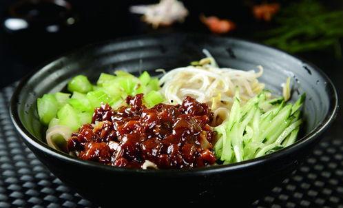 娱乐吃瓜酱吃面条小说,面条小说里的欢乐时光